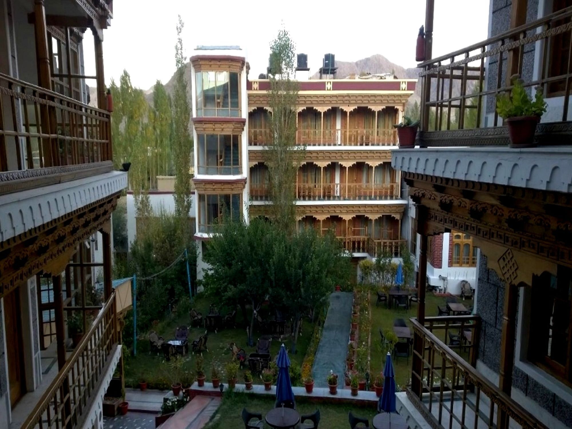 Hotel Royal Palace - Leh Dış mekan fotoğraf