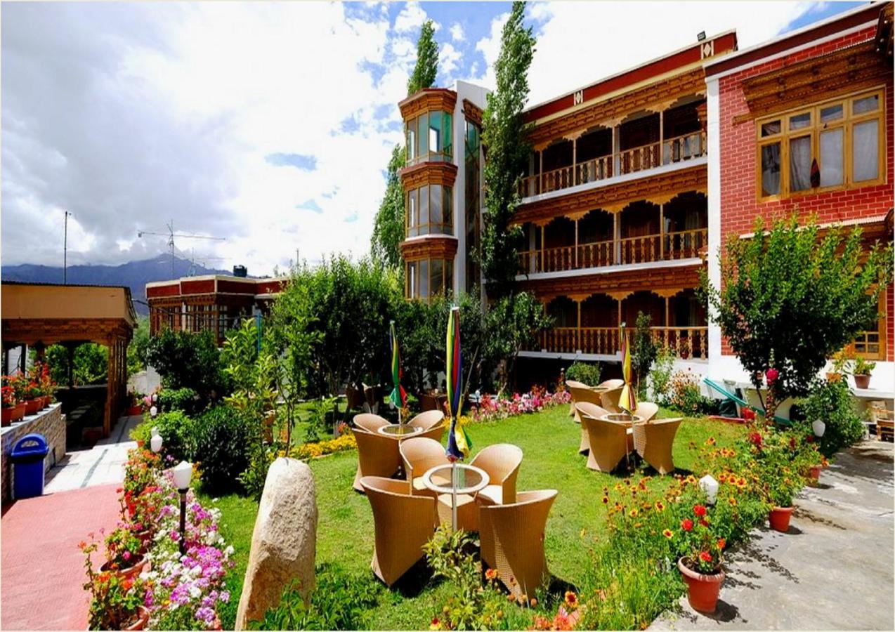 Hotel Royal Palace - Leh Dış mekan fotoğraf